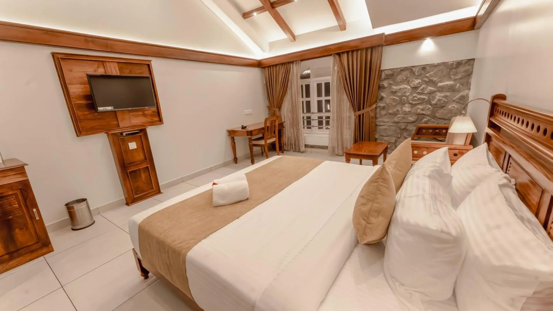 מונאר Le Montfort Resort הודו